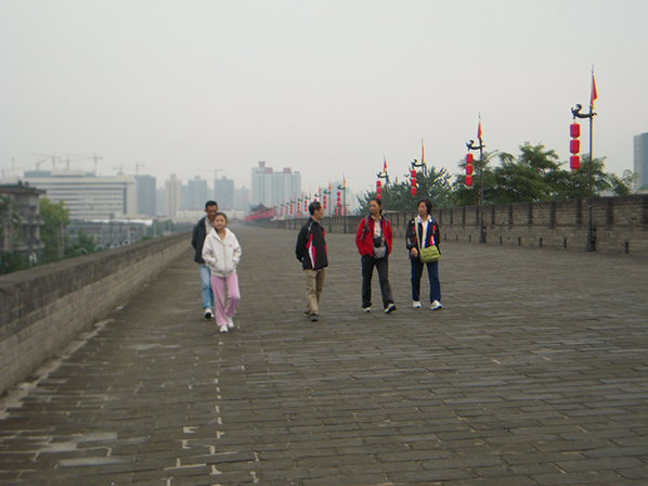 13 西安城樓上漫步