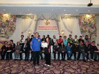 BB0R9719  趙幼斌老師頒發教練証與梁淑芬女士