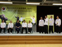 156A4378  海外學員在結業禮上向趙幼斌老致謝